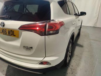 TOYOTA RAV4 2.0 V-Matic Excel SUV 5dr Petrol CVT 4WD Euro 6 (s/s) (151 ps) S