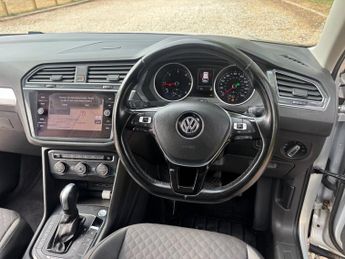 VOLKSWAGEN TIGUAN 2.0 TDI Match SUV 5dr Diesel DSG 4Motion Euro 6 (s/s) (150 ps)