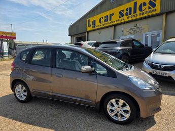 Honda Jazz 1.4 i-VTEC ES Hatchback 5dr Petrol CVT Euro 5 (99 ps)