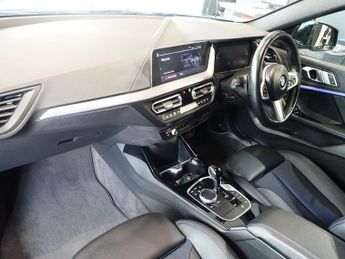 BMW 2 SERIES GRAN COUPE 2.0 220i M Sport Saloon 4dr Petrol DCT Euro 6 (s/s) (178 ps)