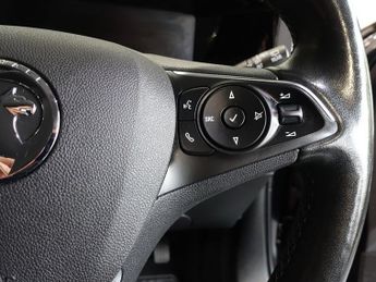 VAUXHALL MOKKA ELECTRIC 50kWh Elite Premium SUV 5dr Electric Auto (136 ps)