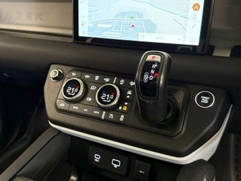 LAND ROVER DEFENDER 110 3.0 D250 MHEV XS Edition SUV 5dr Diesel Auto 4WD Euro 6 (s/s) (2