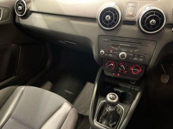 AUDI A1 1.6 TDI Sport Hatchback 3dr Diesel Manual Euro 5 (s/s) (105 ps)