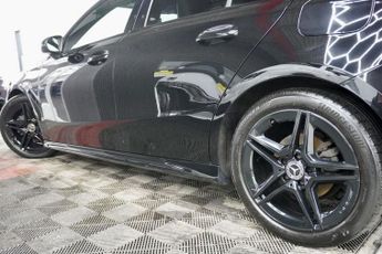 MERCEDES-BENZ A CLASS 1.3 A200 AMG Line Hatchback 5dr Petrol 7G-DCT Euro 6 (s/s) (163 