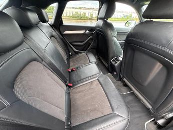 AUDI Q3 2.0 TDI S line Plus SUV 5dr Diesel S Tronic quattro Euro 6 (s/s)