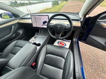 TESLA Model 3 (Dual Motor) Long Range Saloon 4dr Electric Auto 4WDE (346 ps)
