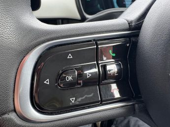FIAT 500E 42kWh Icon Hatchback 3dr Electric Auto (118 ps)