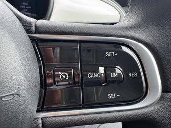 FIAT 500E 42kWh Icon Hatchback 3dr Electric Auto (118 ps)