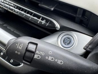 FIAT 500E 42kWh Icon Hatchback 3dr Electric Auto (118 ps)