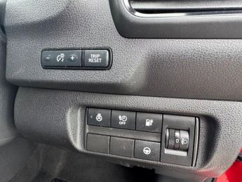 NISSAN LEAF 39kWh Tekna Hatchback 5dr Electric Auto (150 ps)