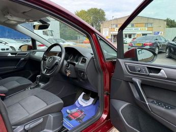 VOLKSWAGEN GOLF SV 1.5 TSI EVO SE MPV 5dr Petrol DSG Euro 6 (s/s) (130 ps)