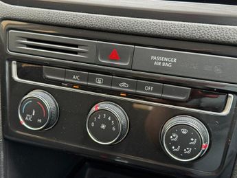 VOLKSWAGEN GOLF SV 1.5 TSI EVO SE MPV 5dr Petrol DSG Euro 6 (s/s) (130 ps)