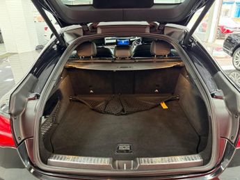 MERCEDES-BENZ GLC 2.1 GLC250d AMG Line Coupe 5dr Diesel G-Tronic 4MATIC Euro 6 (s/