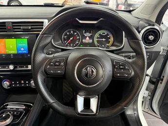 MG MG ZS 44.5kWh Exclusive SUV 5dr Electric Auto (143 ps)