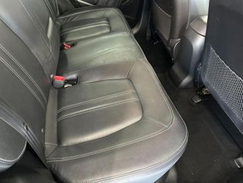 KIA SPORTAGE 2.0 CRDi KX-3 SUV 5dr Diesel Auto AWD Euro 5 (134 bhp)