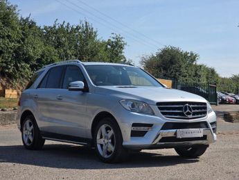 Mercedes M Class 3.0 ML350 V6 BlueTEC Sport SUV 5dr Diesel G-Tronic 4WD Euro 6 (s