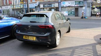 VOLKSWAGEN GOLF 1.5 eTSI MHEV Life Hatchback 5dr Petrol Hybrid DSG Euro 6 (s/s) 