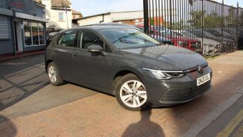 VOLKSWAGEN GOLF 1.5 eTSI MHEV Life Hatchback 5dr Petrol Hybrid DSG Euro 6 (s/s) 