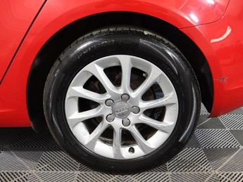 AUDI A3 1.6 TDI SE Sportback 5dr Diesel S Tronic Euro 5 (s/s) (105 ps)