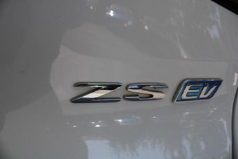 MG MG ZS 72.6kWh Trophy Long Range SUV 5dr Electric Auto (156 ps)