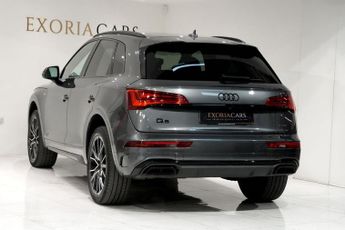 AUDI Q5 2.0 TFSI 45 Black Edition SUV 5dr Petrol S Tronic quattro Euro 6