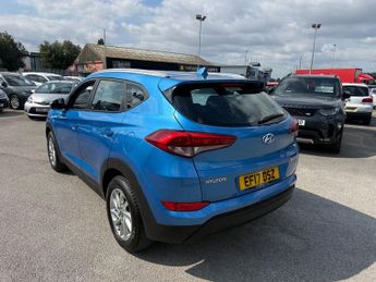 HYUNDAI TUCSON 1.7 CRDi Blue Drive SE SUV 5dr Diesel DCT Euro 6 (s/s) (141 ps)