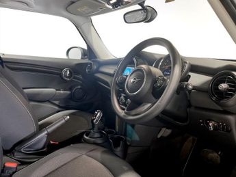MINI HATCH 1.5 Cooper Classic Hatchback 5dr Petrol Steptronic Euro 6 (s/s) 
