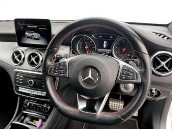 MERCEDES-BENZ GLA 1.6 GLA180 AMG Line Edition SUV 5dr Petrol 7G-DCT Euro 6 (s/s) (