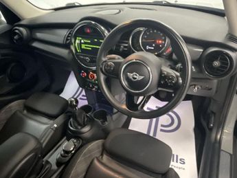 MINI HATCH 1.5 Cooper Hatchback 5dr Petrol Manual Euro 6 (s/s) (136 ps) - A