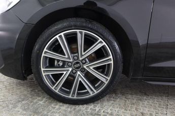 AUDI A1 1.0 TFSI 30 S line Sportback S Tronic Euro 6 (s/s) 5dr