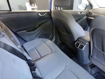 HYUNDAI IONIQ 38.3kWh Premium Hatchback 5dr Electric Auto (136 ps)