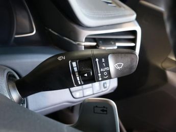 HYUNDAI IONIQ 38.3kWh Premium Hatchback 5dr Electric Auto (136 ps)