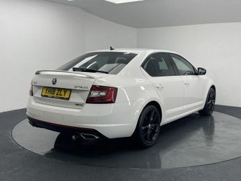SKODA OCTAVIA 2.0 TDI vRS Hatchback 5dr Diesel DSG Euro 6 (s/s) (184 ps)