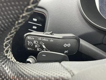 SKODA OCTAVIA 2.0 TDI vRS Hatchback 5dr Diesel DSG Euro 6 (s/s) (184 ps)