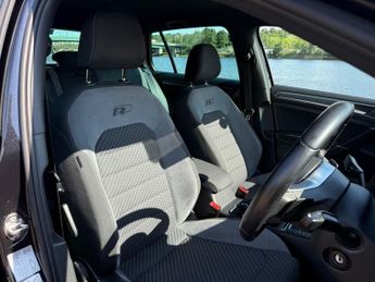 VOLKSWAGEN GOLF 2.0 TDI R-Line Edition Hatchback 5dr Diesel DSG Euro 6 (s/s) (15