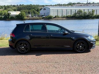 VOLKSWAGEN GOLF 2.0 TDI R-Line Edition Hatchback 5dr Diesel DSG Euro 6 (s/s) (15