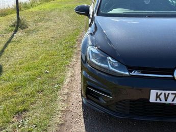 VOLKSWAGEN GOLF 2.0 TDI R-Line Edition Hatchback 5dr Diesel DSG Euro 6 (s/s) (15