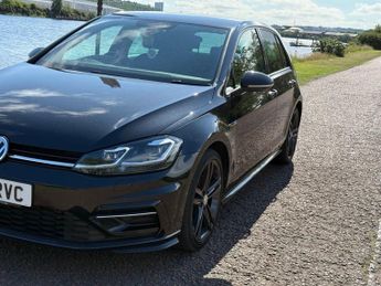 VOLKSWAGEN GOLF 2.0 TDI R-Line Edition Hatchback 5dr Diesel DSG Euro 6 (s/s) (15