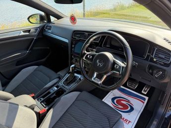 VOLKSWAGEN GOLF 2.0 TDI R-Line Edition Hatchback 5dr Diesel DSG Euro 6 (s/s) (15