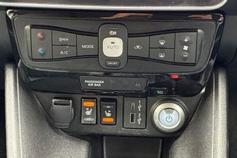 NISSAN LEAF 59kWh e+ Tekna Hatchback 5dr Electric Auto (217 ps) Android Auto