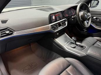 BMW 3 SERIES 2.0 320i M Sport Saloon 4dr Petrol Auto Euro 6 (s/s) (184 ps)