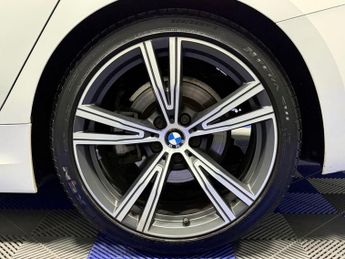 BMW 3 SERIES 2.0 320i M Sport Saloon 4dr Petrol Auto Euro 6 (s/s) (184 ps)