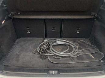 MERCEDES-BENZ EQA EQA 250 66.5kWh AMG Line SUV 5dr Electric Auto (190 ps)