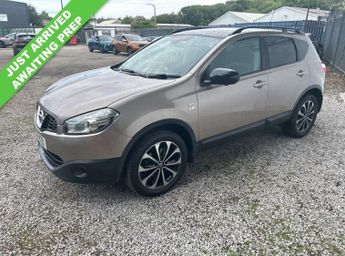 Nissan Qashqai 1.6 360 SUV 5dr Petrol CVT 2WD Euro 5 (117 ps)