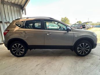 NISSAN QASHQAI 1.6 360 SUV 5dr Petrol CVT 2WD Euro 5 (117 ps)