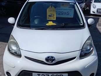 Toyota AYGO 1.0 VVT-i Ice Hatchback 3dr Petrol Manual Euro 5 (67 ps)
