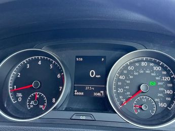 VOLKSWAGEN GOLF 1.4 TSI S Hatchback 5dr Petrol automatic Euro 6 (s/s) (125 ps)