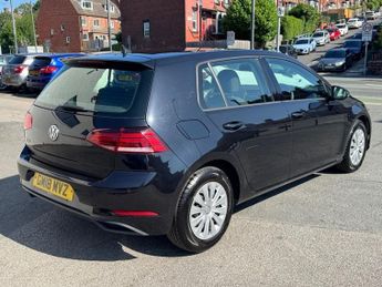 VOLKSWAGEN GOLF 1.4 TSI S Hatchback 5dr Petrol automatic Euro 6 (s/s) (125 ps)