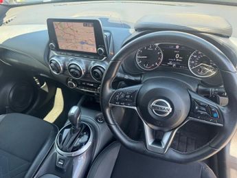 NISSAN JUKE 1.0 DIG-T Tekna SUV 5dr Petrol DCT Auto Euro 6 (s/s) (114 ps)