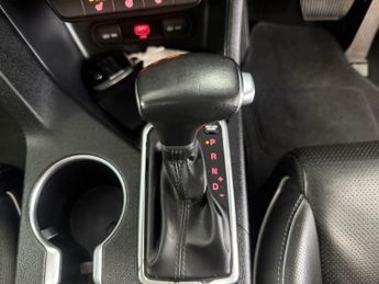 KIA SPORTAGE 1.6 CRDi 4 SUV 5dr Diesel DCT AWD Euro 6 (s/s) (134 bhp)